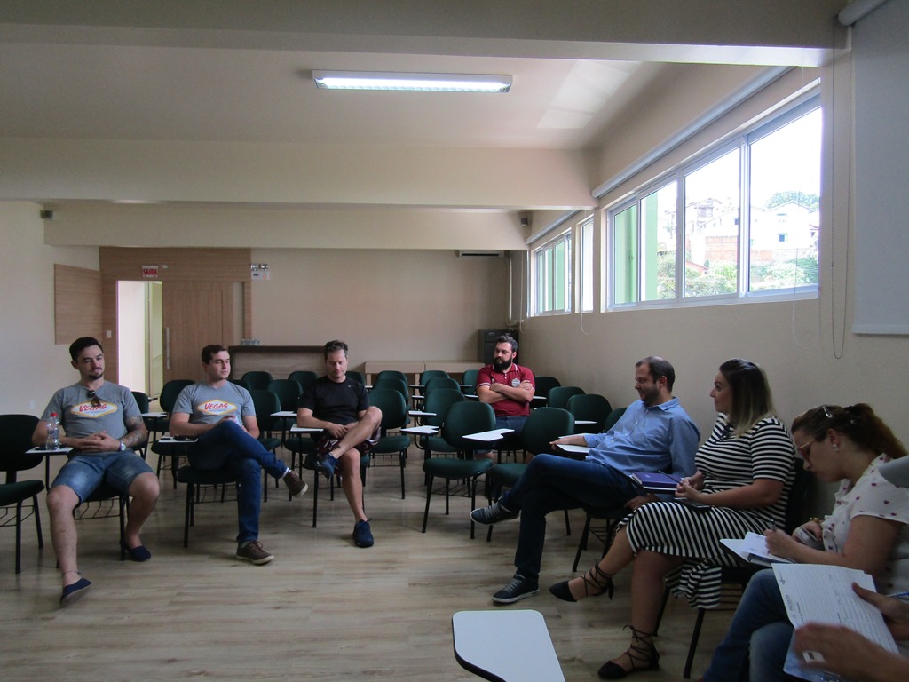Vice prefeito de Lages participa de reunião do Núcleo de Bares e Casas Noturnas