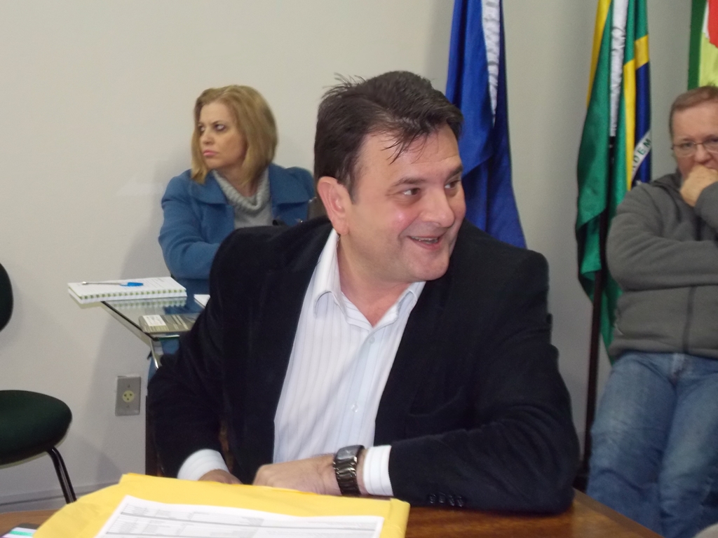 Diretoria da ACIL recebe prefeito Elizeu Mattos